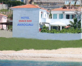 Akrogiali Hotel